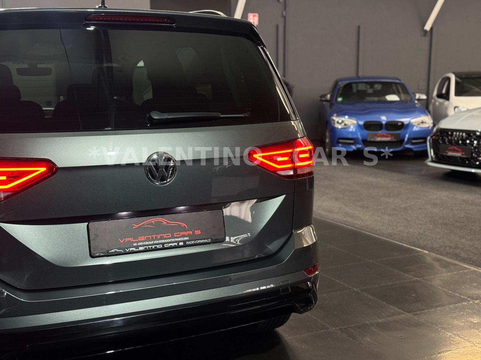 Volkswagen Touran Highline R-Line/DSG/Massage/Navi/LED/Temp