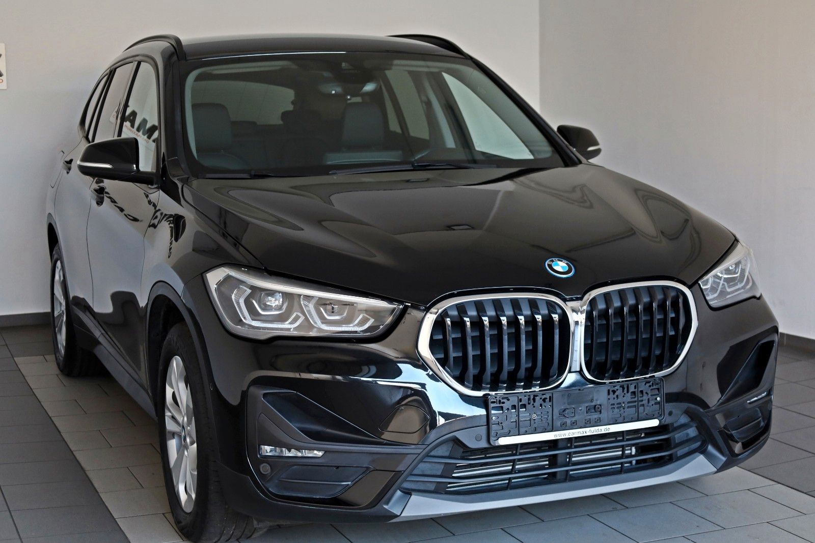 Fahrzeugabbildung BMW X1 xDrive 25 e Advantage,Leder,Navi,LED,HUD,SH