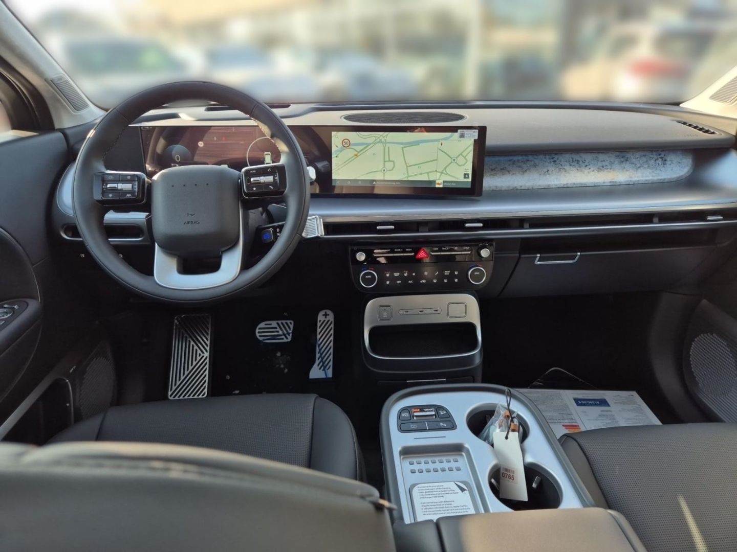 Fahrzeugabbildung Hyundai IONIQ 9 110 kW 4WD Uniq Panoramadach+ Swivel-Pak