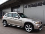 BMW X1 sDrive 20i *X-LINE*LEDER*BI-XENON*SHZ*PDC*18" - BMW X1 aus 2012
