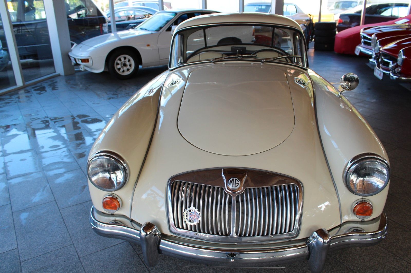 MGA 1500 Coupe' Restauriert!!