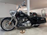 Harley-Davidson Road King Classic Custom Edition  - HARLEY-DAVIDSON ROAD KING CUSTOM