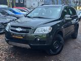 Chevrolet Captiva 3.2 LS 2WD TÜVNEU*Autom*Klima*7 Sitzer - gebrauchte Chevrolet Captiva aus dem Jahr 2007