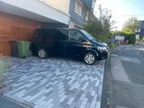 Volkswagen VW Multivan T5 .2 in schwarz AHK 2 Schiebe... - Volkswagen LT aus 2013