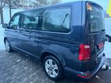Volkswagen T6 Multivan 2.0TDI AHK/SHZ/KAMERA - blaue Volkswagen T6 Multivan