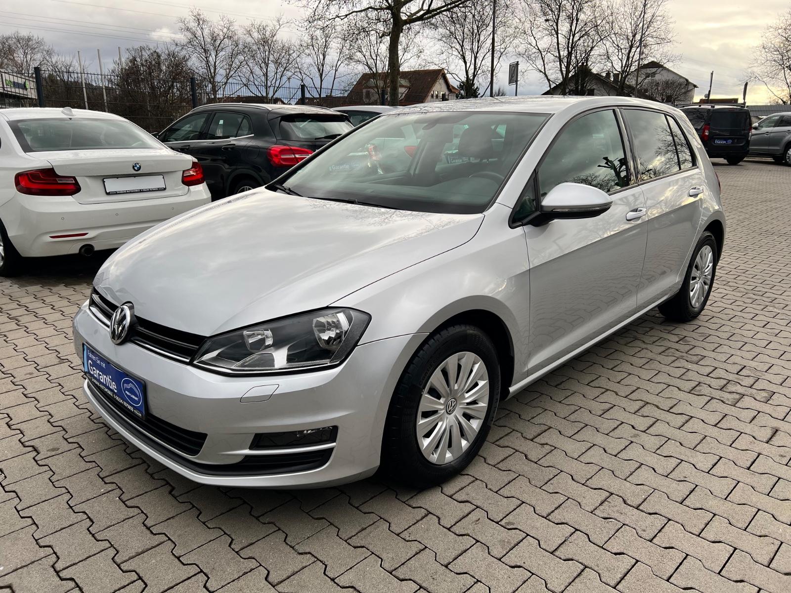 Volkswagen Golf VII Lim. Trendline BMT- NAVI- GARANTIE