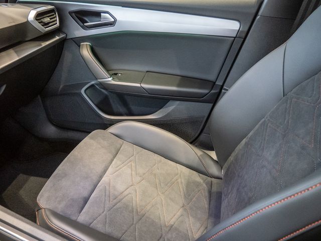 Leon ST 2.0 TSI FR Plus DCC KAMERA NAVI LED ACC