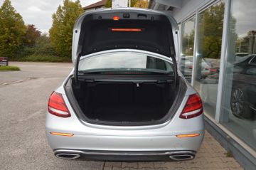 Mercedes E 220 - 5