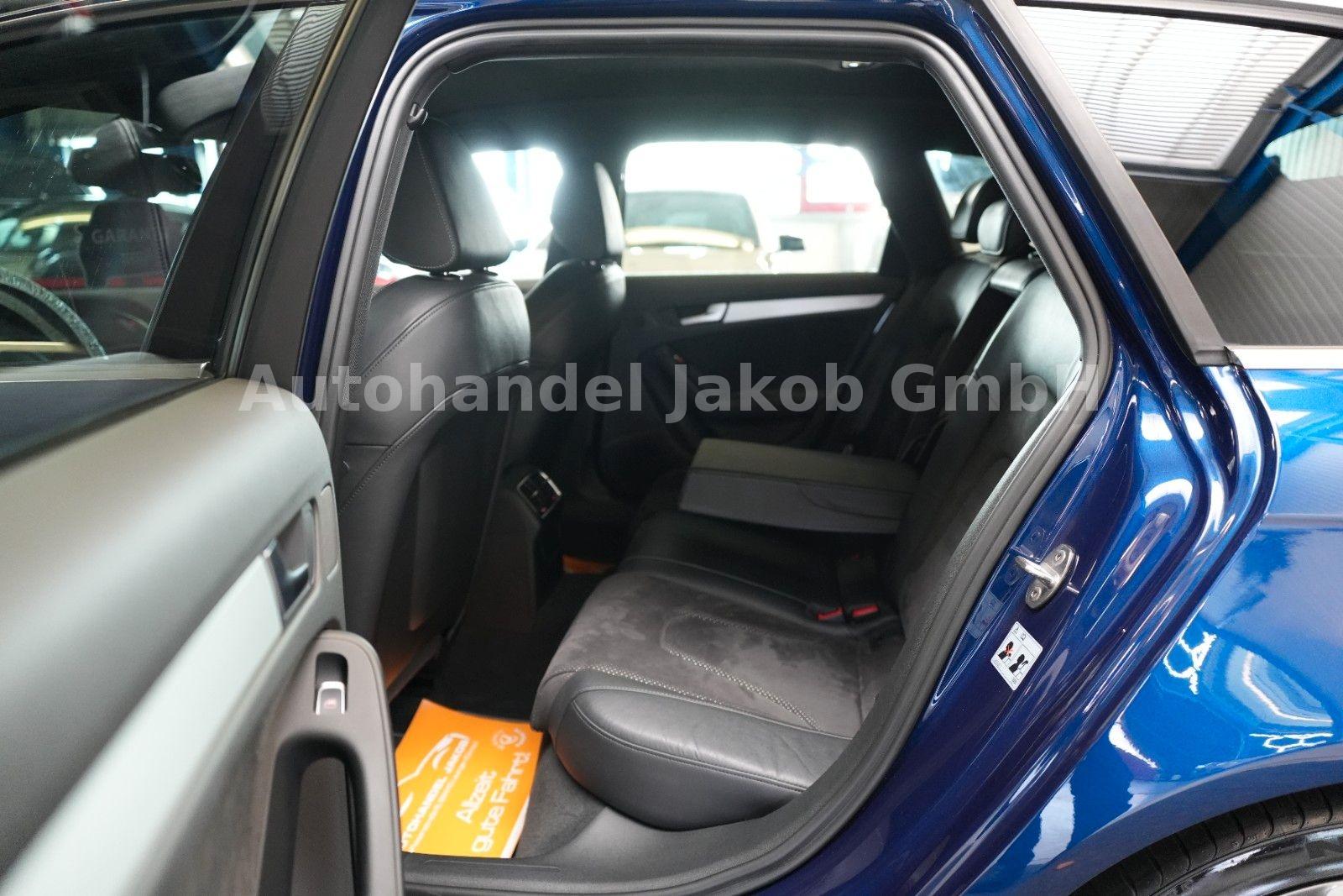 Audi A4 / Quattro / 3x S-LIne / Audi Exclusive / TOP!