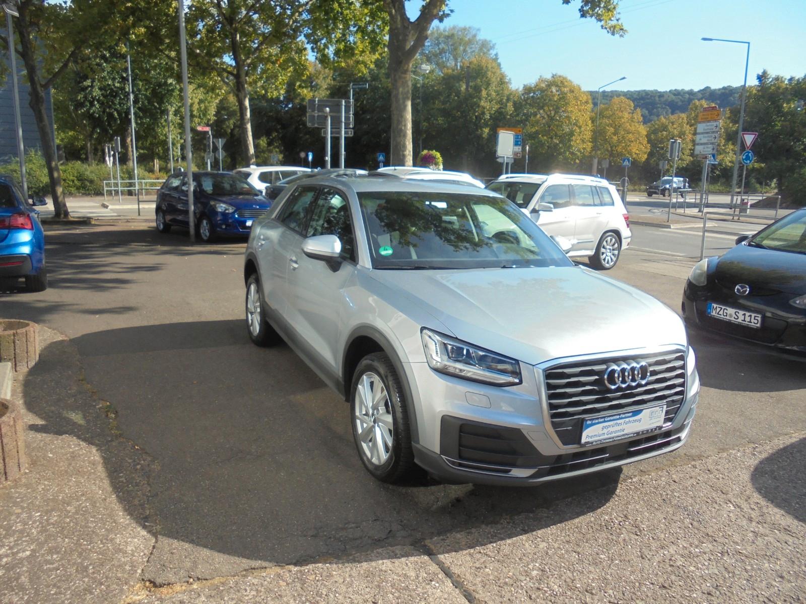 Audi Q2 basis ultra"NAVI-XENON-109TKM"