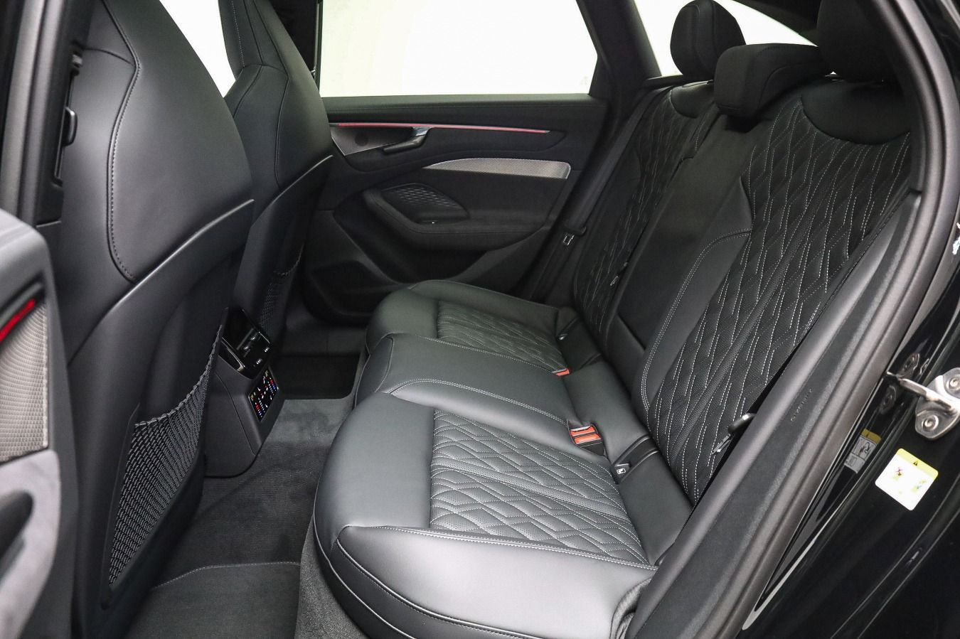 Audi A6 - Bild 9