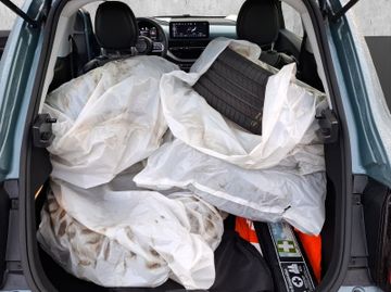 Fiat 500 e Icon KeyLess+Navi+LM+PDC+SoundSys+SpurH