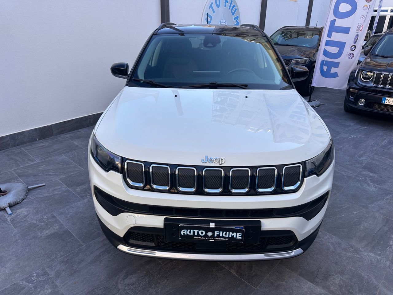 Jeep Compass 1.6 Multijet II 2WD Limited imagem 2