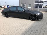 Mercedes-Benz S 560 Maybach 4MATIC 22 ZOLL 3xTV MEGA - Mercedes-Benz S 560 von privat
