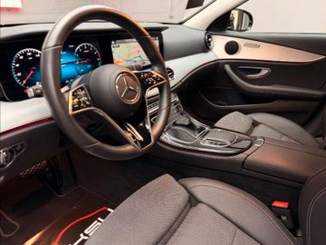 Mercedes E 300 - 8