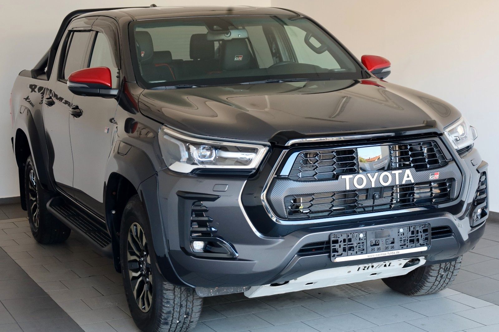 Fahrzeugabbildung Toyota Hilux 2.8 D-4D GR Sport,Alcantara,ACC,Rollo, AHK