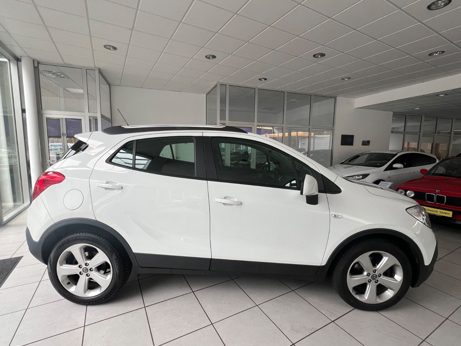 Fahrzeugabbildung Opel Mokka Edition ecoFlex * FAHRRADTRÄGER*SITZHEIZ*