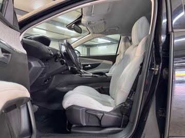 Peugeot 5008 - 8