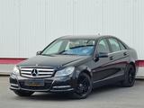 Mercedes-Benz C 200 C -Klasse Lim. Avantgarde/Navi/Automatik - Mercedes-Benz C 200 aus 2012