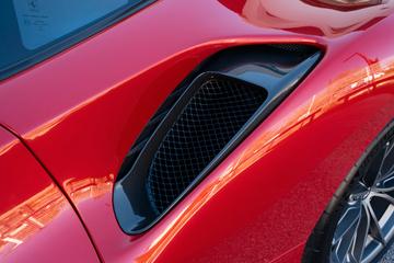 صورة مصغرة 17 لـ 2019 Ferrari 488 PISTA