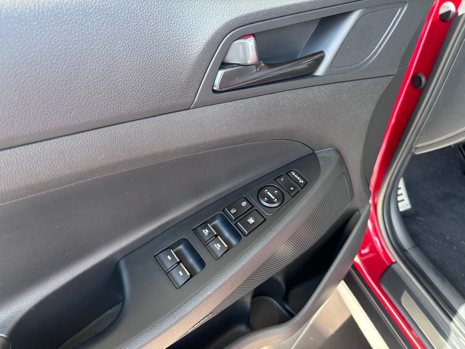 Fahrzeugabbildung Hyundai TUCSON N Line 2WD KLIMA LED NAVI ALU