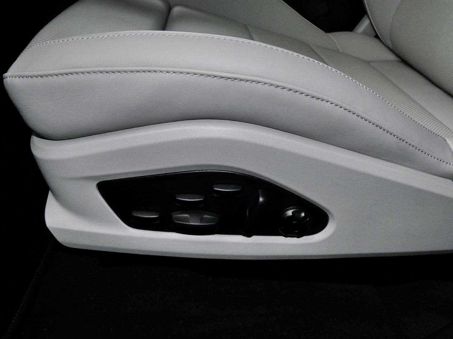 Porsche Macan - Bild 19