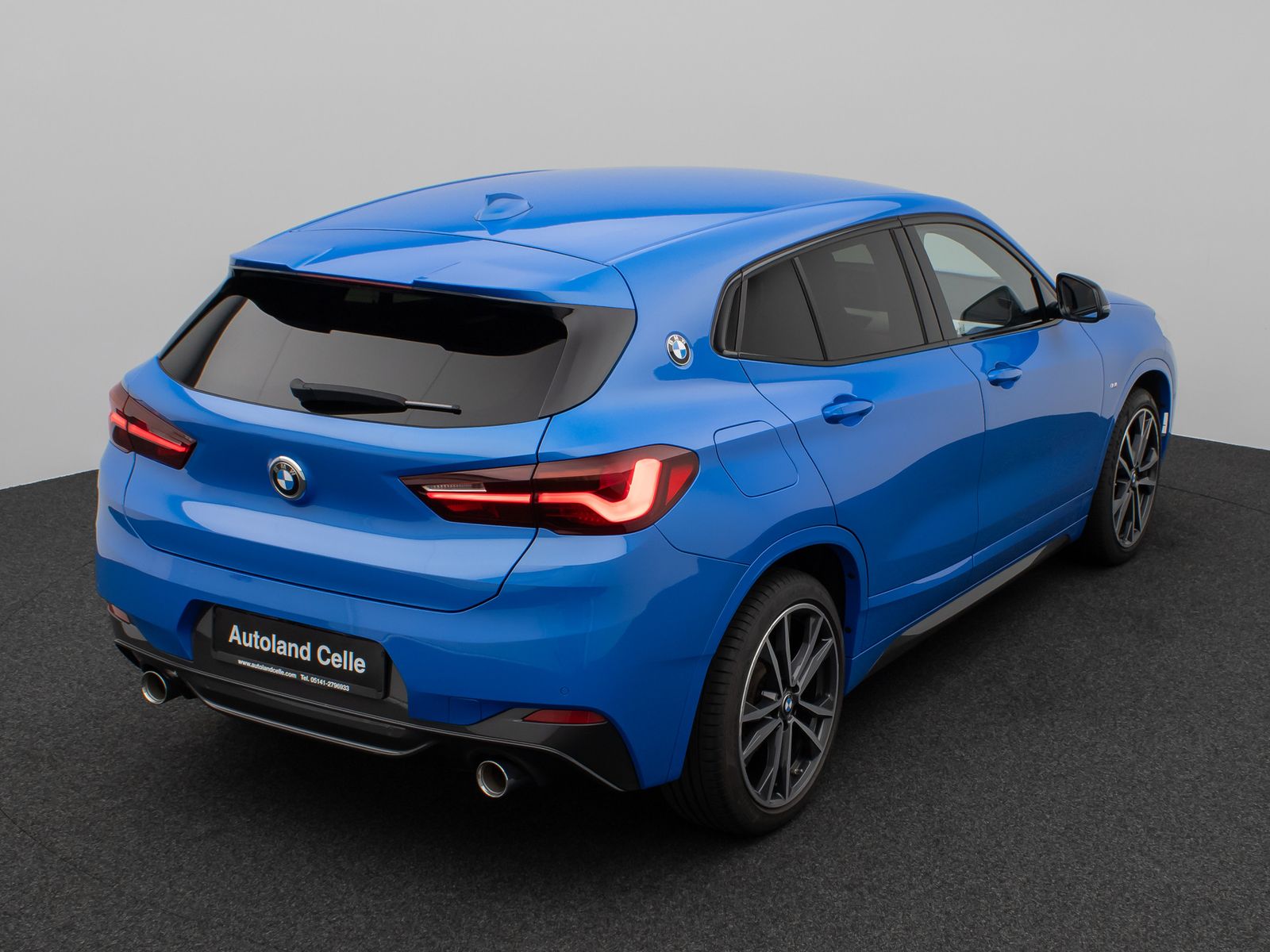 Fahrzeugabbildung BMW X2 sD18d M Sport Kamera HUD DAB HiFi Komfort 19"