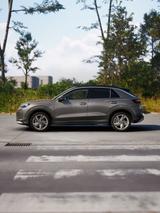 Volkswagen T-Roc Energy 1.5 l eTSI DSG Navi, AHK, RFK VSA - mit Benzin-Antrieb: Vs