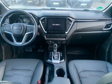 Bild 11 Isuzu D-Max Double Cab 4WD V-CROSS 1/2 Jahreswagen