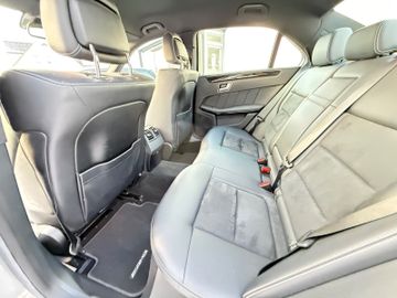 Mercedes E 200 - 10