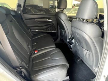 Hyundai SANTA FE - 12
