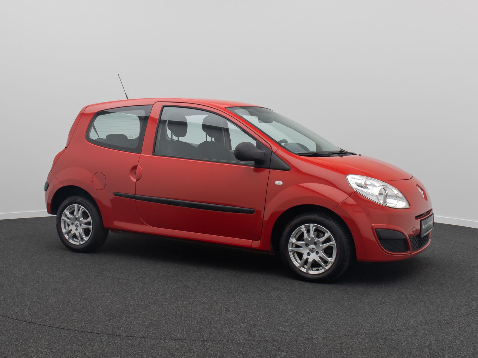 Fahrzeugabbildung Renault Twingo Authentique AllwetterReif CD ABS BremsAss