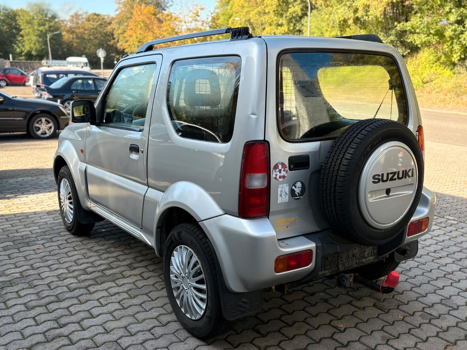 Suzuki Jimny 2010 — photo 6