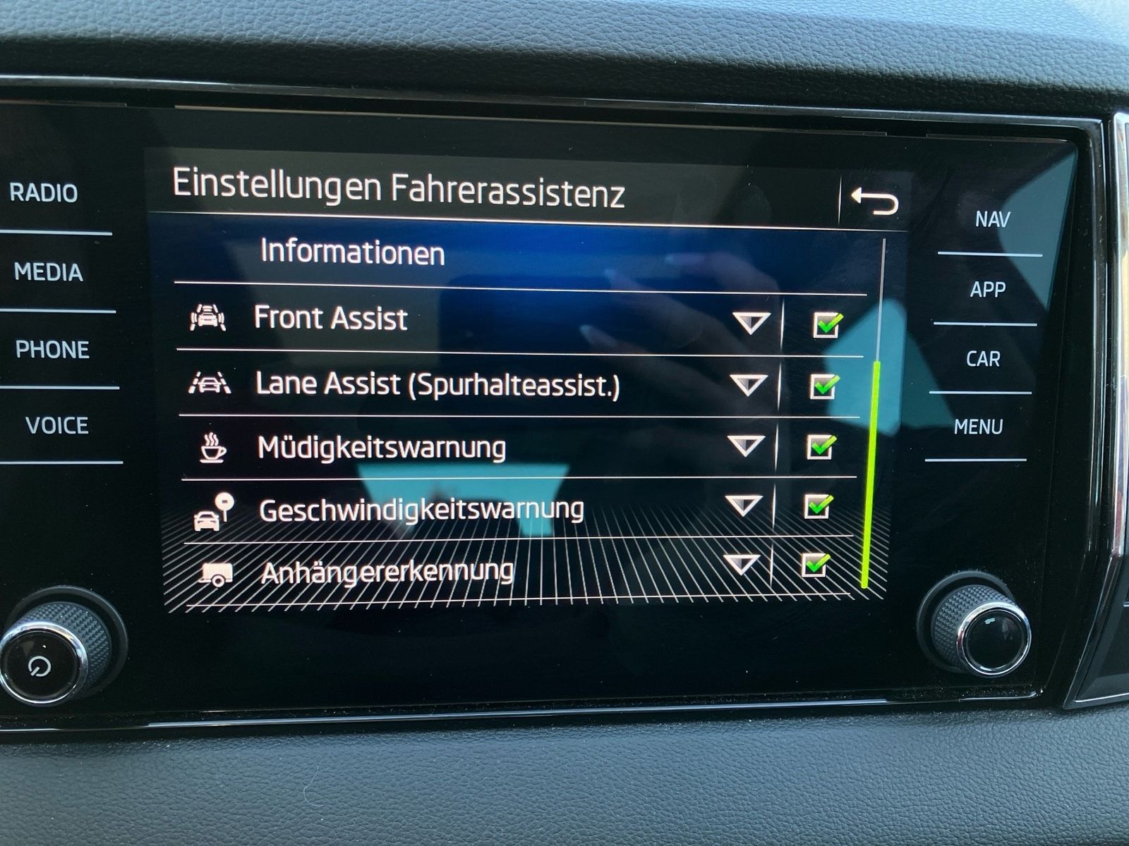 Skoda Karoq - Bild 18