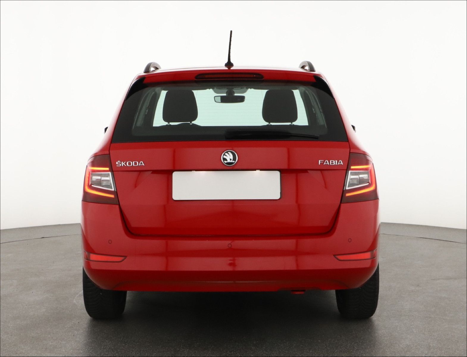 Fahrzeugabbildung SKODA Fabia Combi Style 1.0 TSI Tempomat Smart-Link