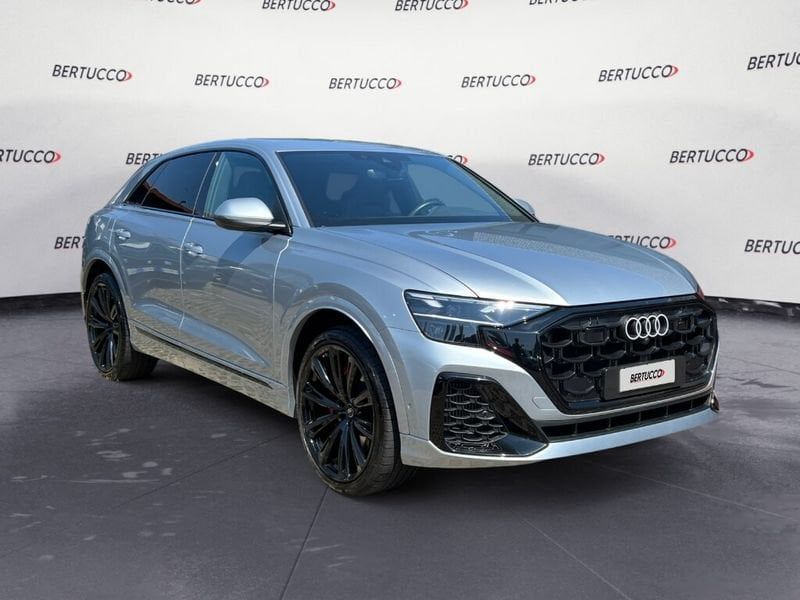 Image of Audi Q8