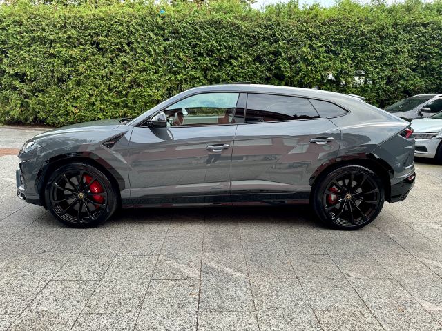 Lamborghini Urus 4.0 V8 *Akrapovic*23"*Carbon*Garantie*ADAS*