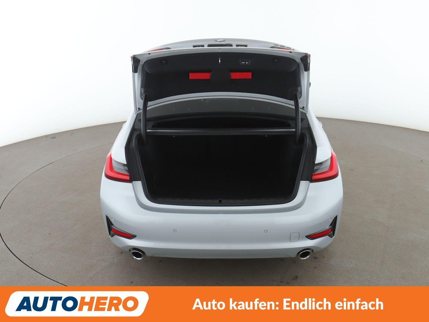 BMW 3er 330i Luxury Line Aut.*NAVI*HUD*LASER*ACC*CAM