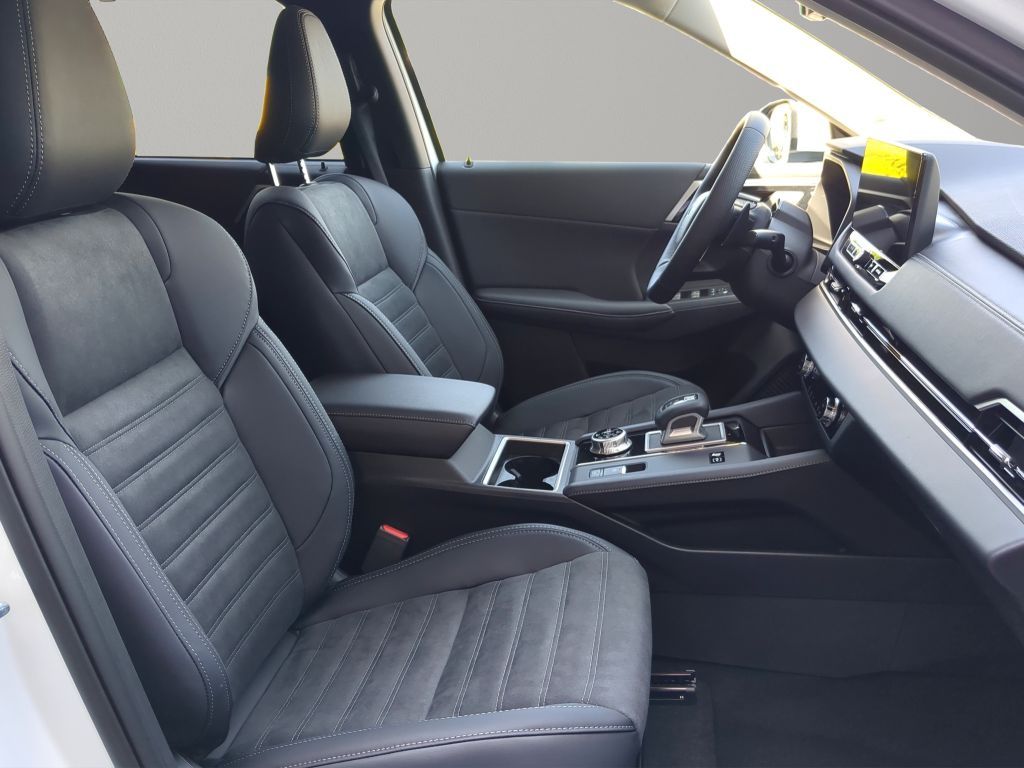 Fahrzeugabbildung Mitsubishi Outlander Intro Edition 2.4 PHEV AWD