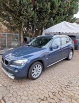 BMW X1 2012 Benzin, Automatik, TÜV neu, Sc... - BMW 1er Reihe mit Benzin-Antrieb: Geländewagen