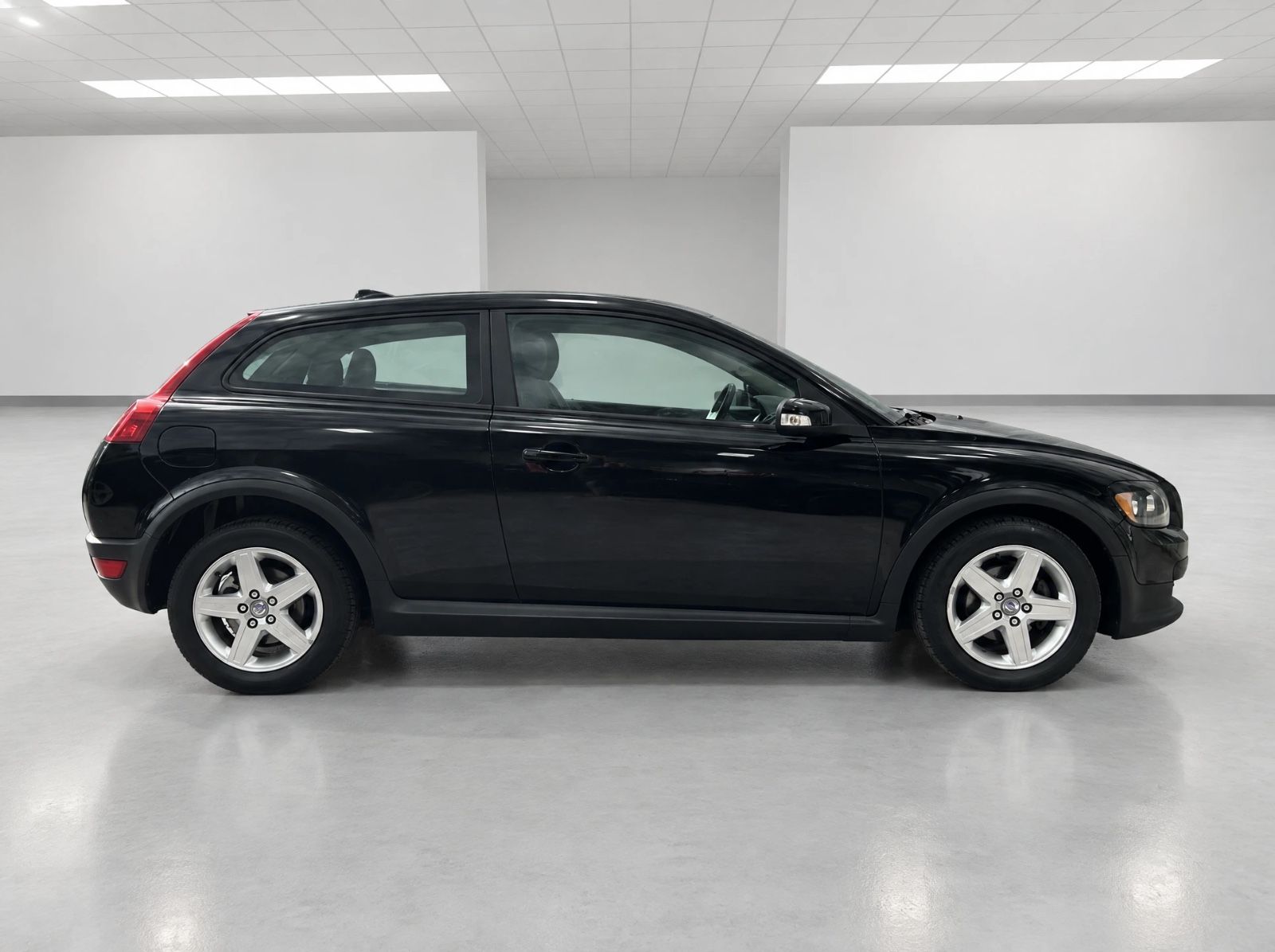 Fahrzeugabbildung Volvo C30 2.0 D Kinetic/Auto./SHZ/Klimaauto/TÜV06.2028