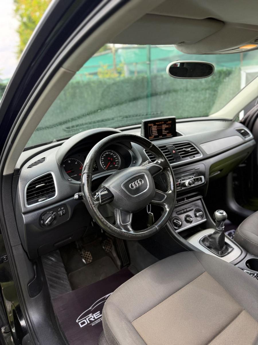 Audi Q3 2012 — photo 9