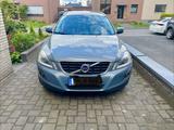 Volvo XC60 D5  Summum AWD - Volvo XC60 aus 2010: Awd