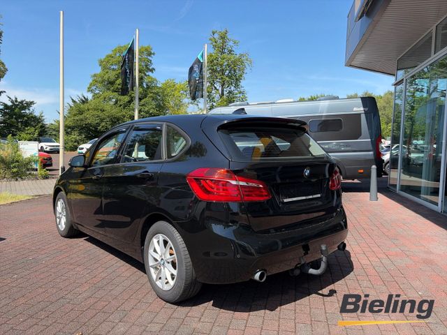 220 Active Tourer i 2.0 Advantage