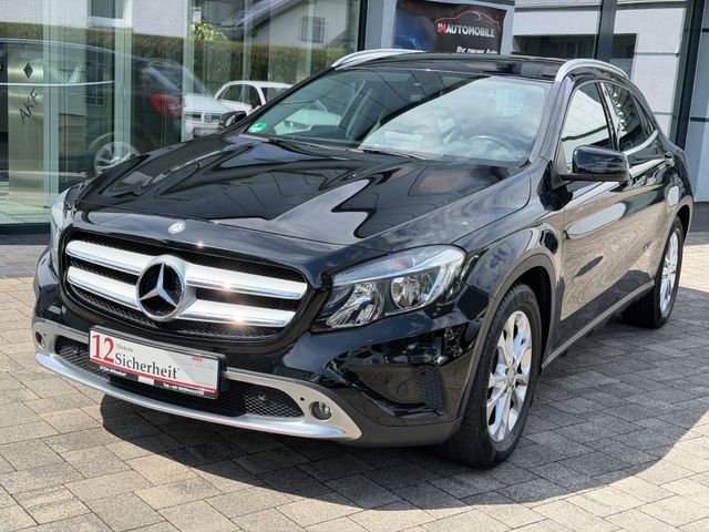 MERCEDES-BENZ GLA 220 CDI / d 4Matic*Navi*Garantie*2.Hand*PDC