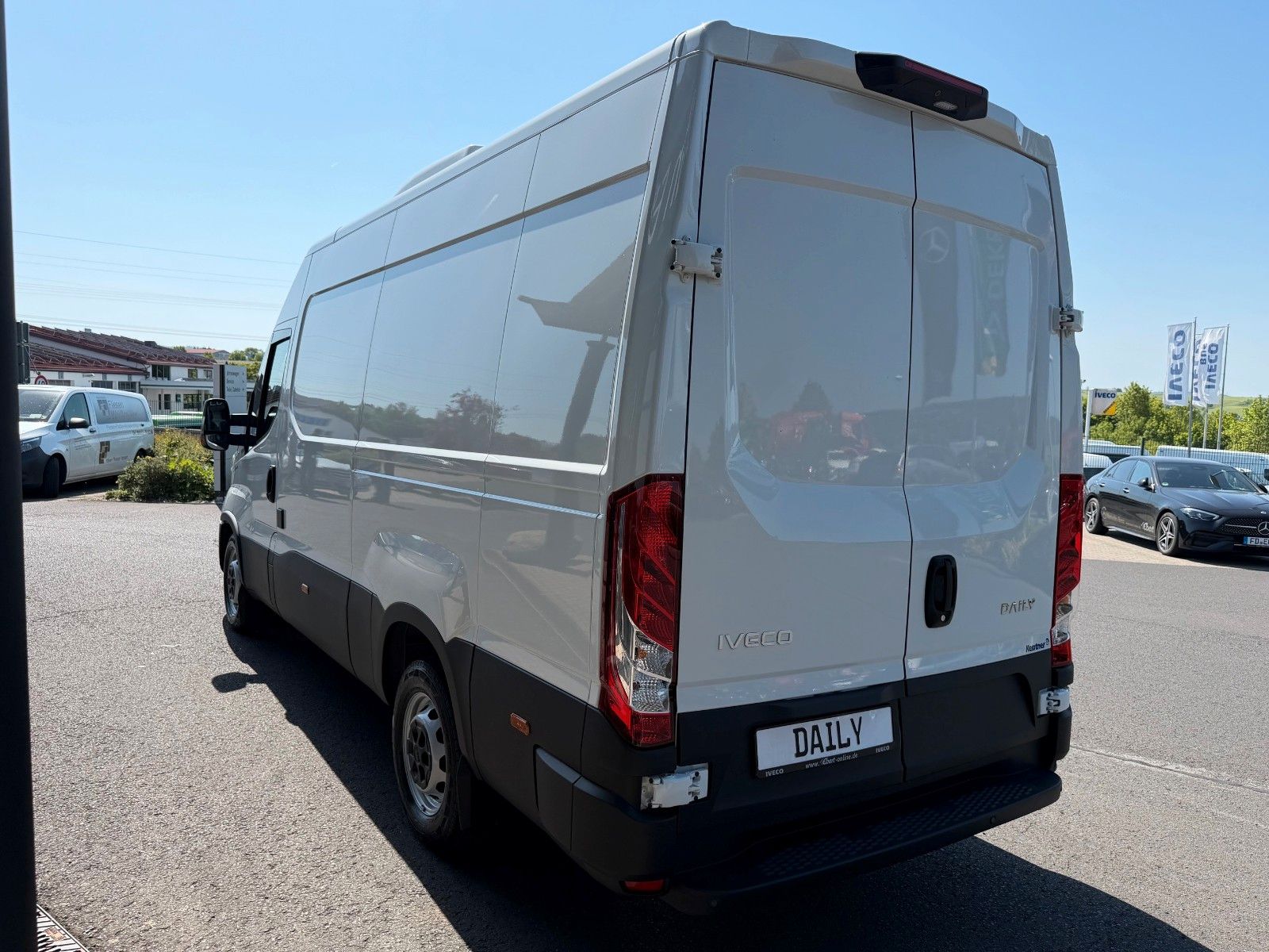 Fahrzeugabbildung Iveco Daily 35S14 *Standkühlung*Kamera*