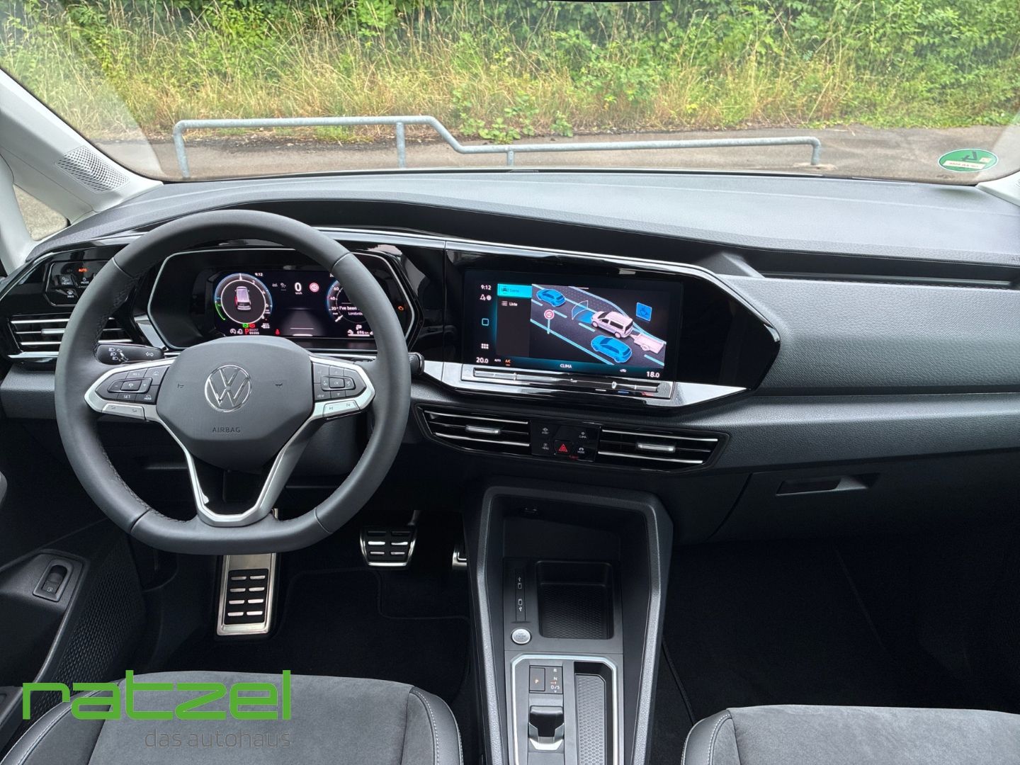 Fahrzeugabbildung Volkswagen Caddy Style TSI 1.5 eHybrid RFK+AHK+NAVI+LED+ACC
