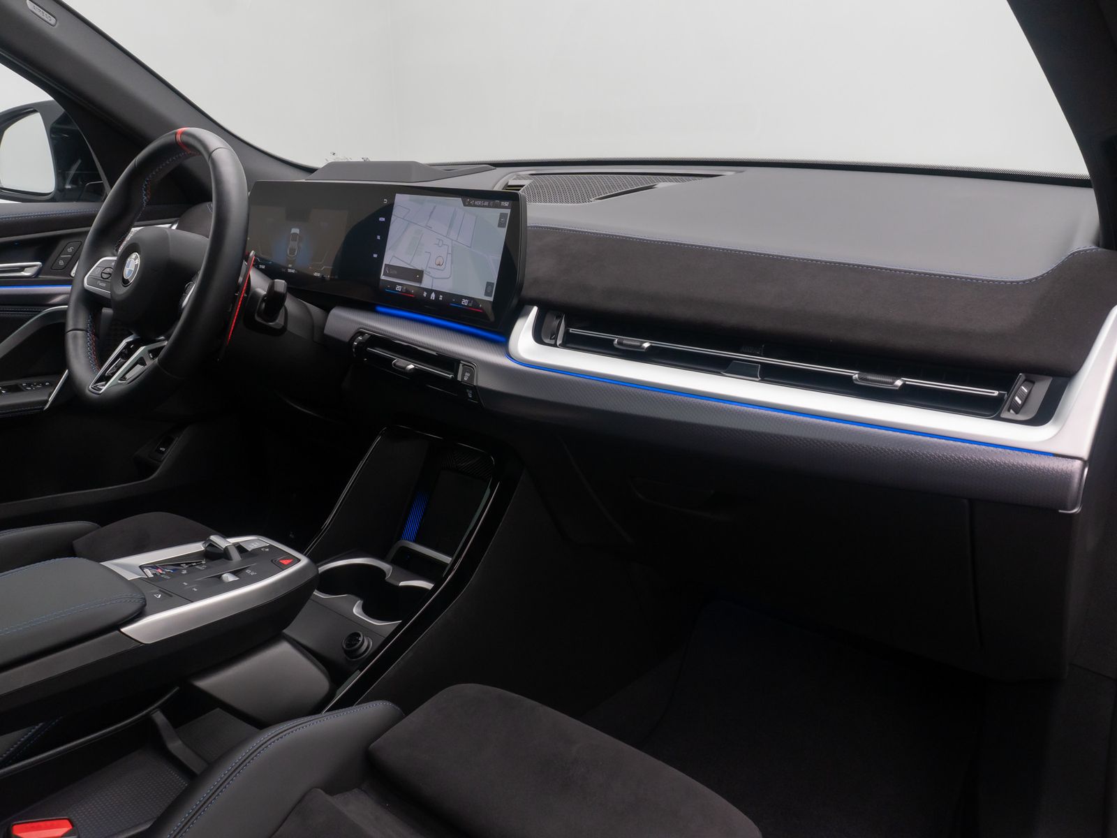 Fahrzeugabbildung BMW X2 M35i xD HUD 360&deg; H/K DAB Panorama 19Zoll Voll