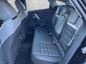 Citroën C4 Hybrid 145 Max KAMERA NAVI LED SHZ ALU