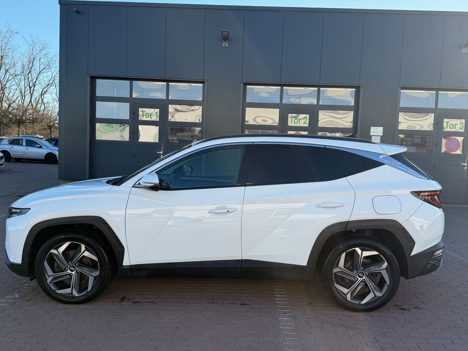 Fahrzeugabbildung Hyundai TUCSON 1.6 T-GDI PHEV *Navi*ACC*LED*RFKamera*